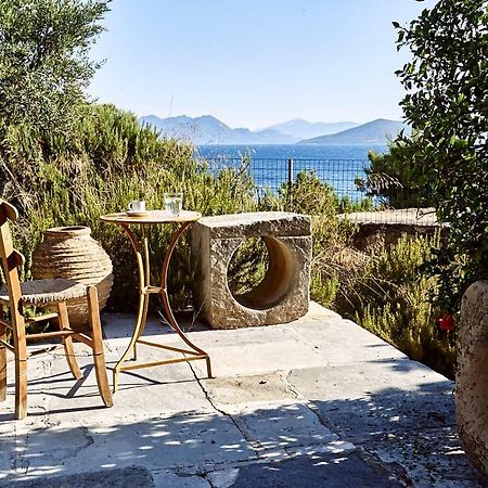 Nikolaou Art Residence Aegina Esterno foto