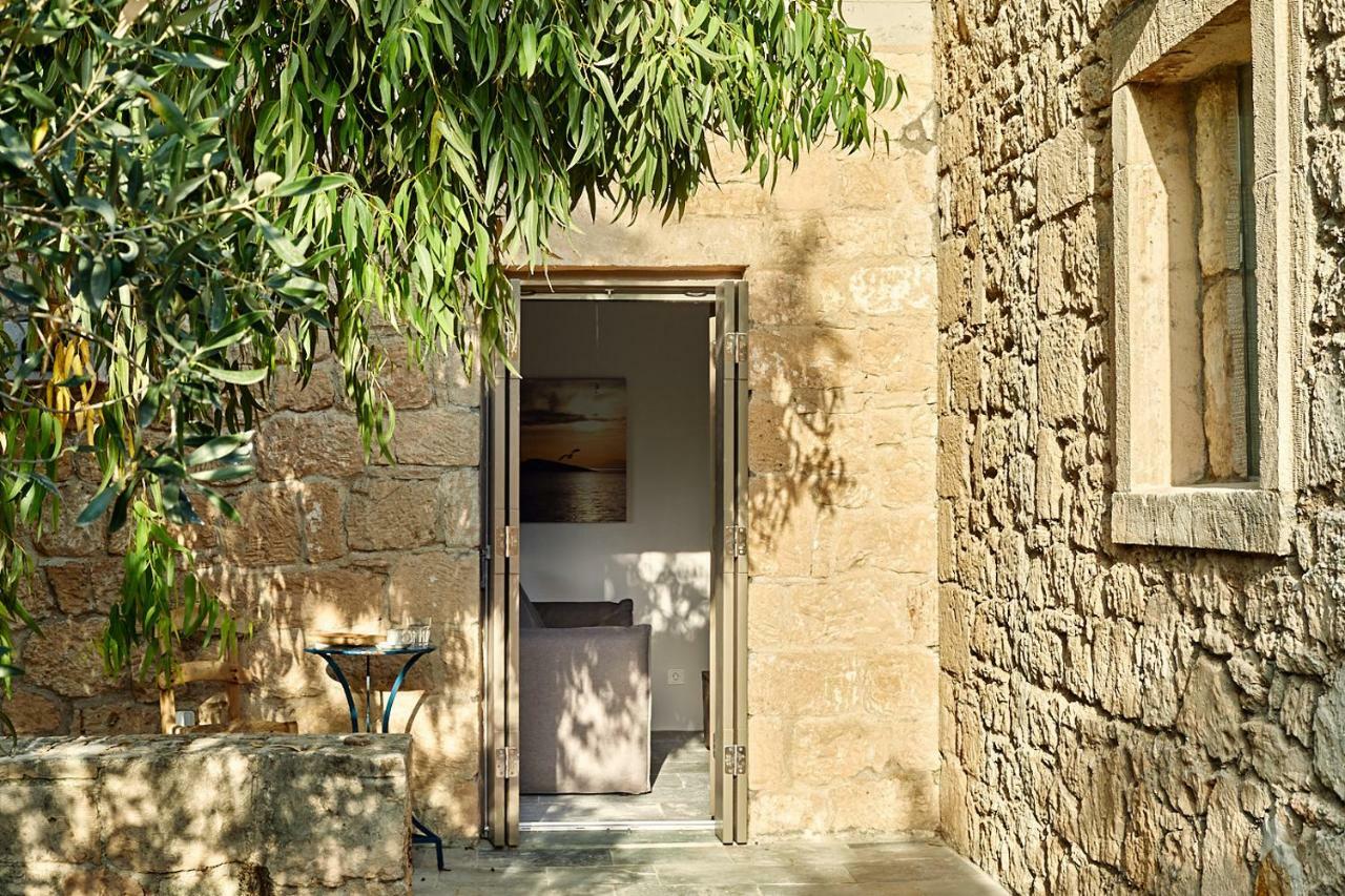 Nikolaou Art Residence Aegina Esterno foto